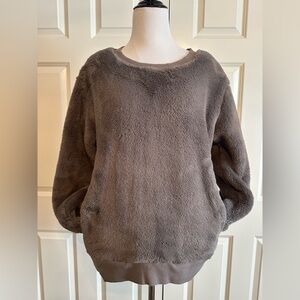 Zella Shaggy Plush Fleece Gray Women's Sweatshirt Pocketed